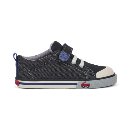 Stevie II Raven Black | See Kai Run
