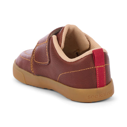 Wyatt Pebbled Brown | See Kai Run
