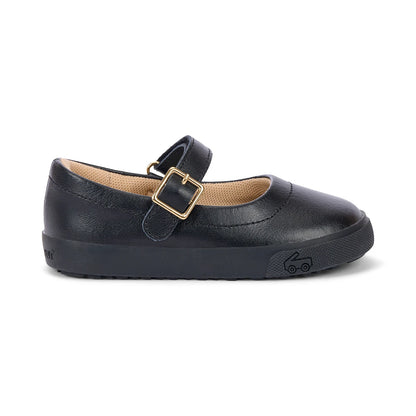 Lucia Black | See Kai Run