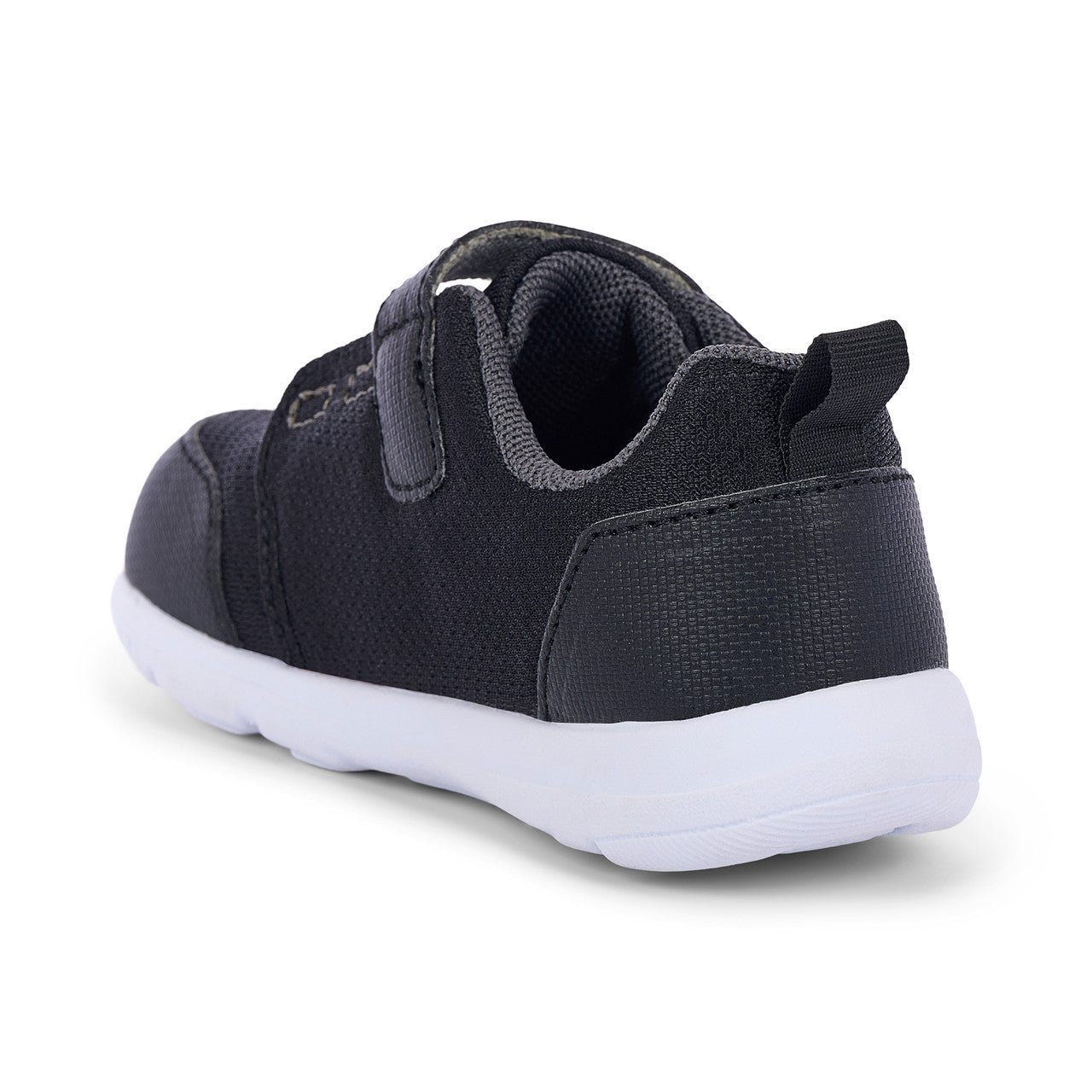Spark Lace Raven Black | See Kai Run