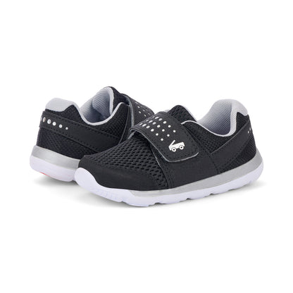 Ryder II FlexiRun™ Raven Black | See Kai Run