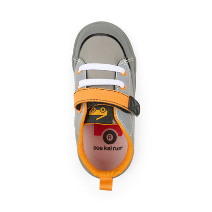 Stevie DLX Racer Gray | See Kai Run
