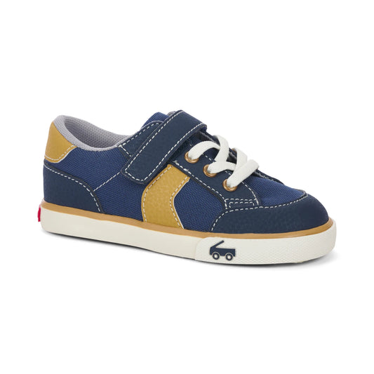Connor Navy | See Kai Run