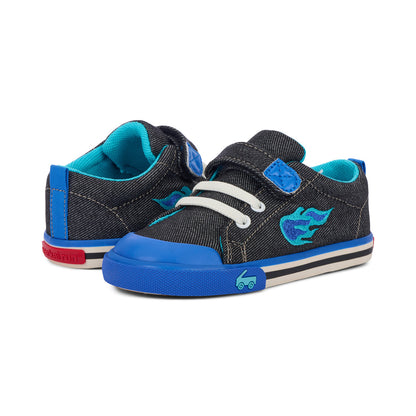 Stevie Black/Blue Flame | See Kai Run