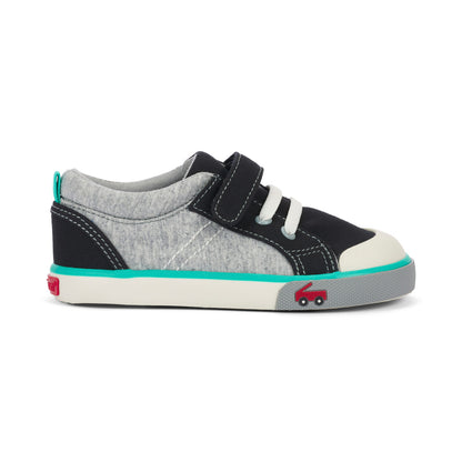 Tanner Gray/Black | See Kai Run